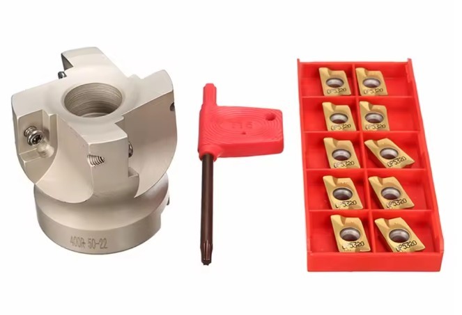 50mm x 22 Spigot 90Deg Face Mill Cutter - complete with Packet 10 APKT1604 Milling Inserts